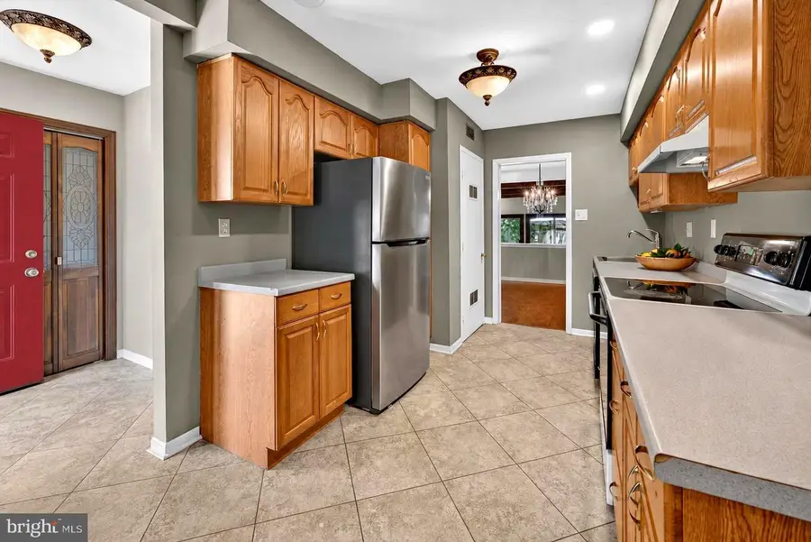 24 Dorset Dr, Marlton, NJ 08053 - #3