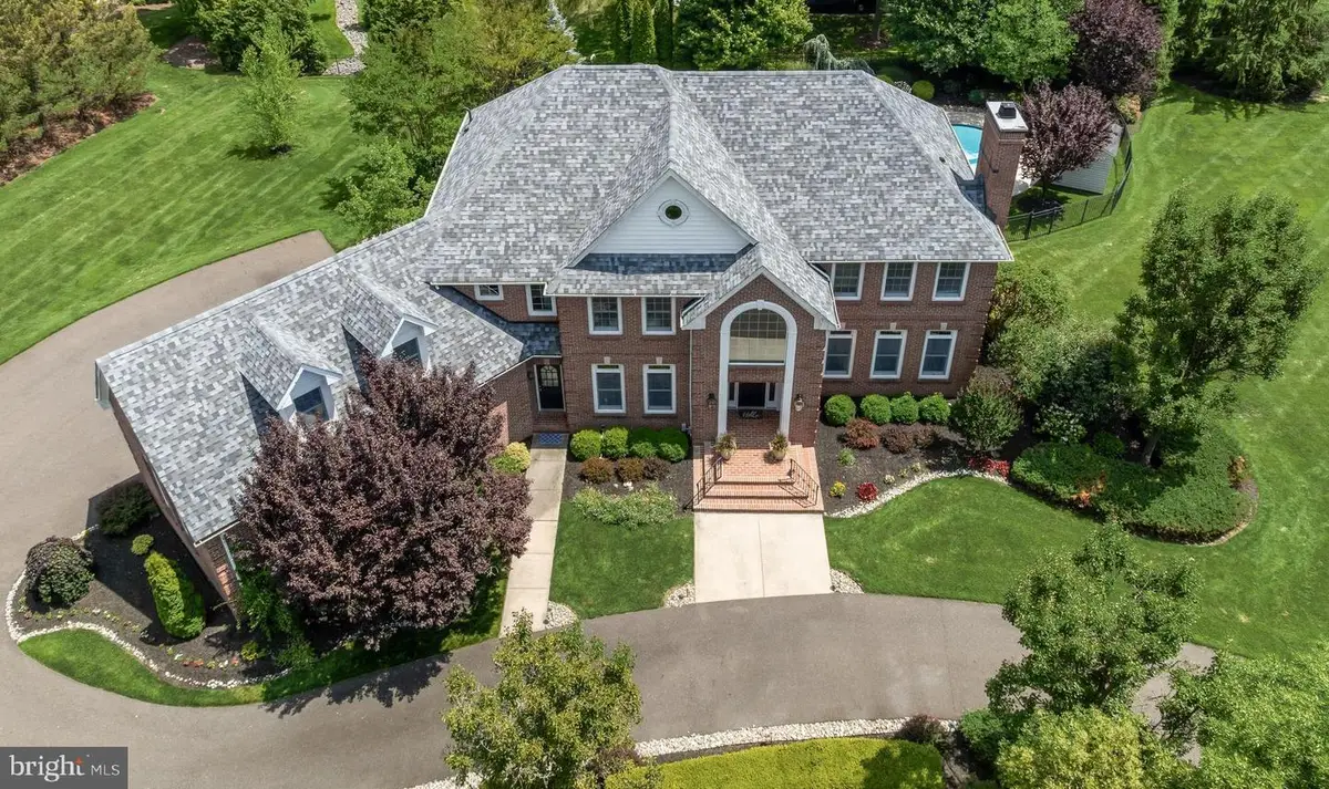 700 Brandywine Dr, Moorestown, NJ 08057 - #1
