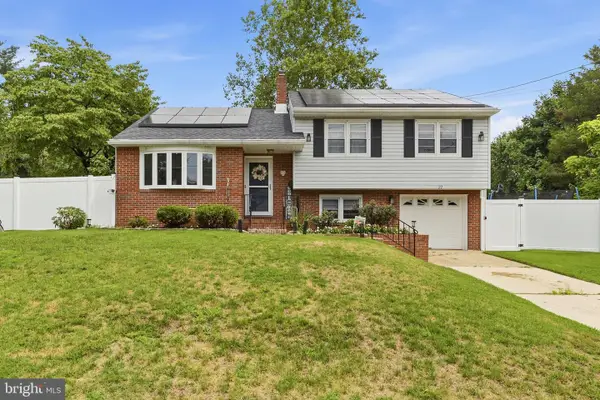 22 Winding Way, MOUNT HOLLY, NJ 08060