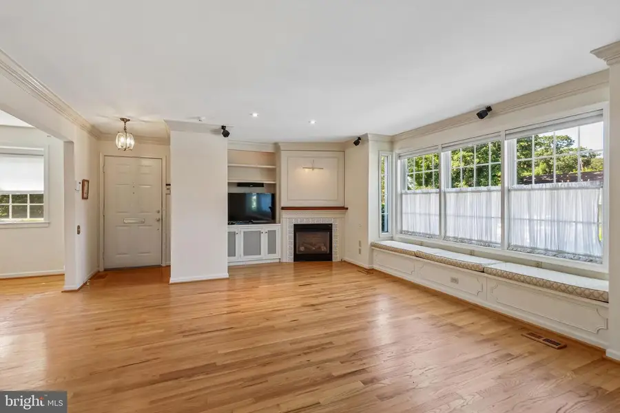 635 E Main St #20, Moorestown, NJ 08057 - #3