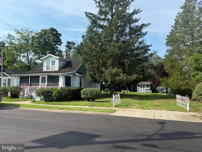 716 Filmore St, Riverside, NJ 08075 - #1