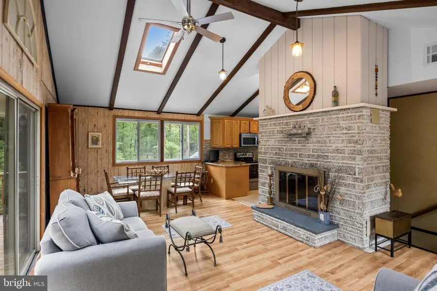 13 Birch Dr, Southampton, NJ 08088 - #3