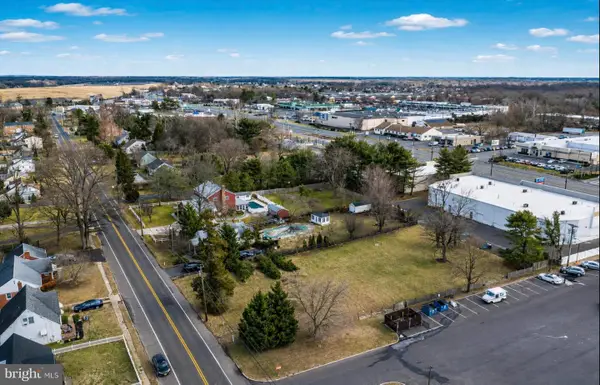 162 W South Ave, MOUNT HOLLY, NJ 08060