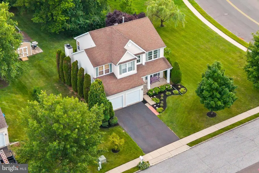 2 Haven Ln, Burlington, NJ 08016 - #3