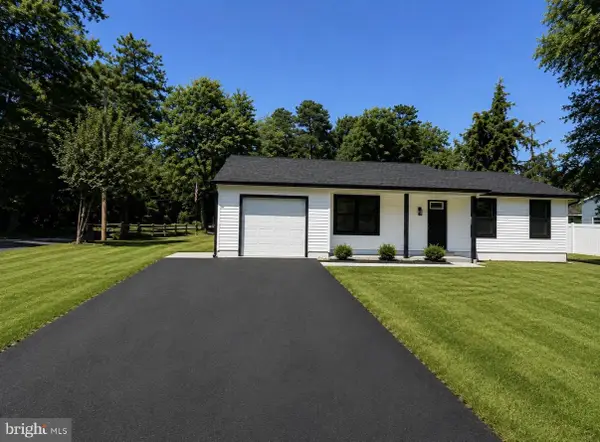 32 Press Ave, BROWNS MILLS, NJ 08015