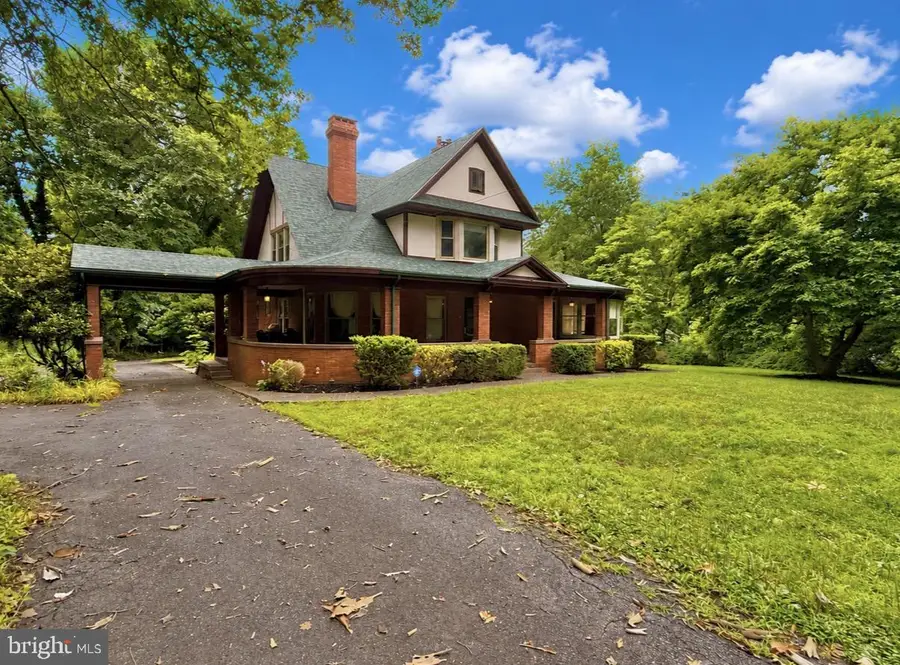 100 E Park St, Bordentown, NJ 08505 - #2
