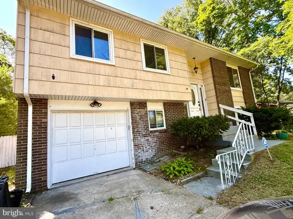 74 Sepulga Dr, BROWNS MILLS, NJ 08015