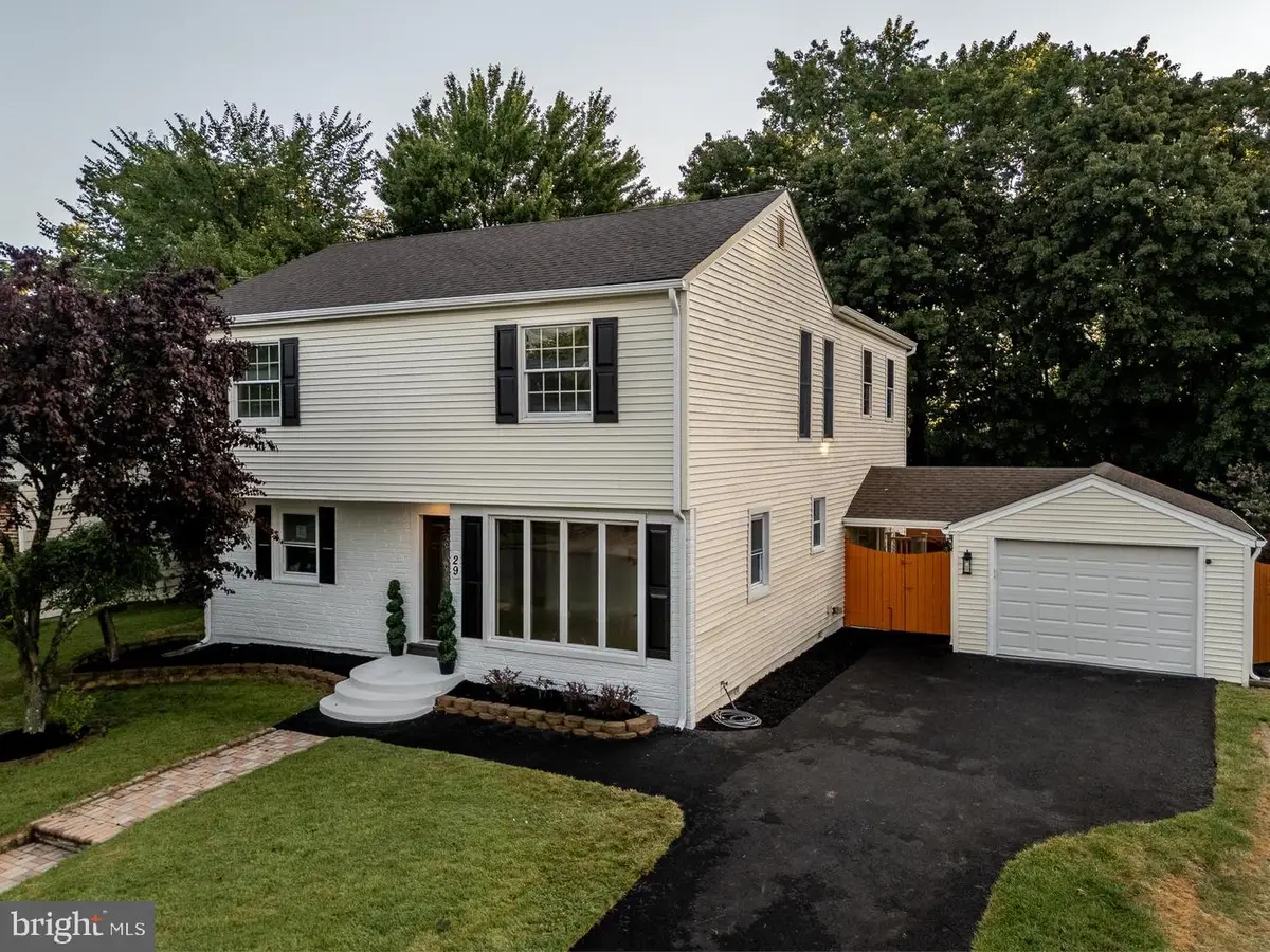 29 Overbrook Ave, Maple Shade, NJ 08052 - #1