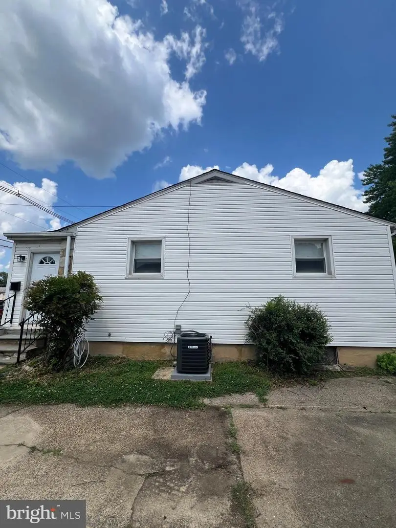 12 Collins Ln, Maple Shade, NJ 08052 - #3