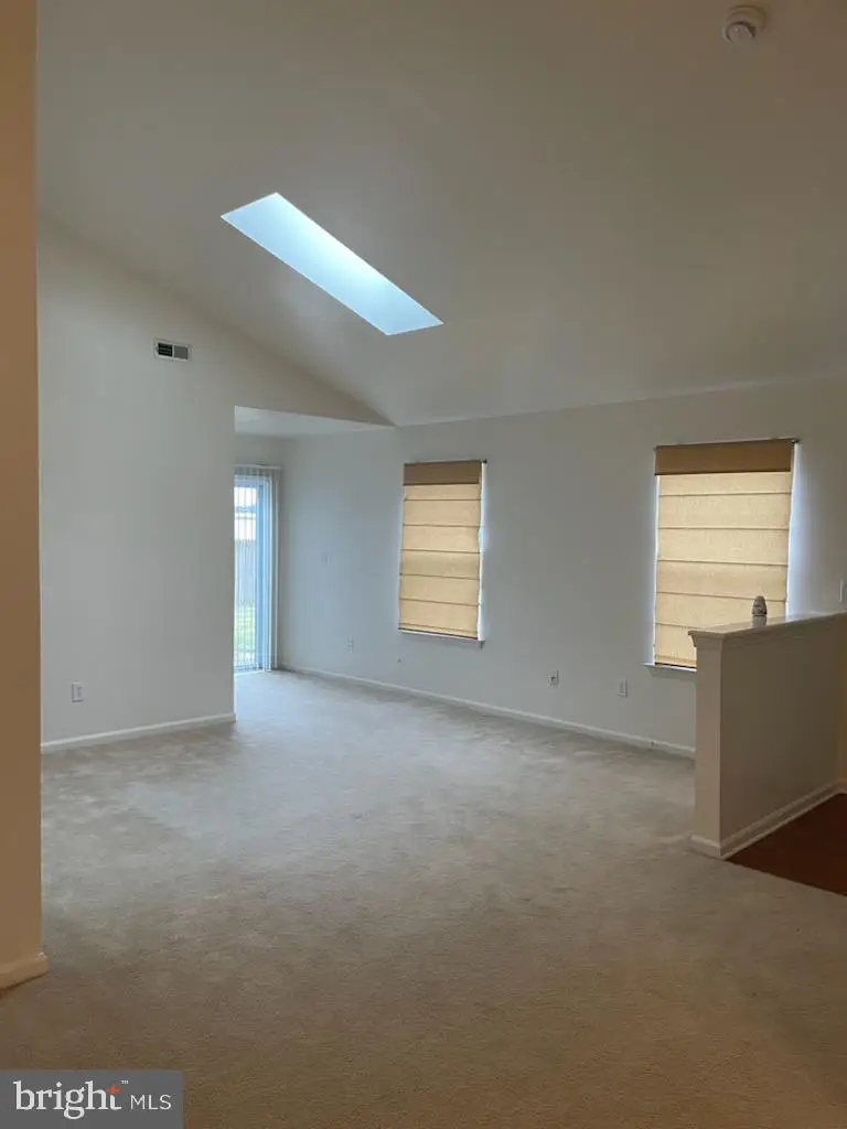 28 Palmer Sq, Beverly, NJ 08010 - #3