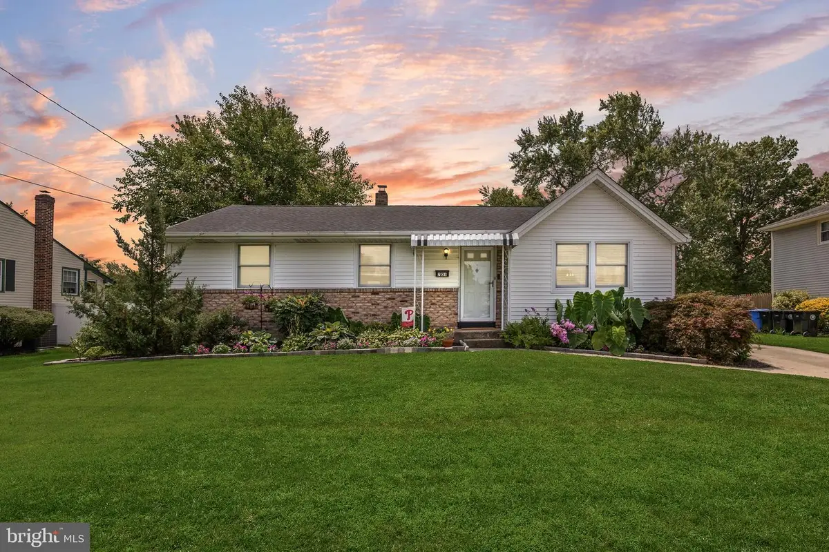 701 Willow Dr, Cinnaminson, NJ 08077 - #1