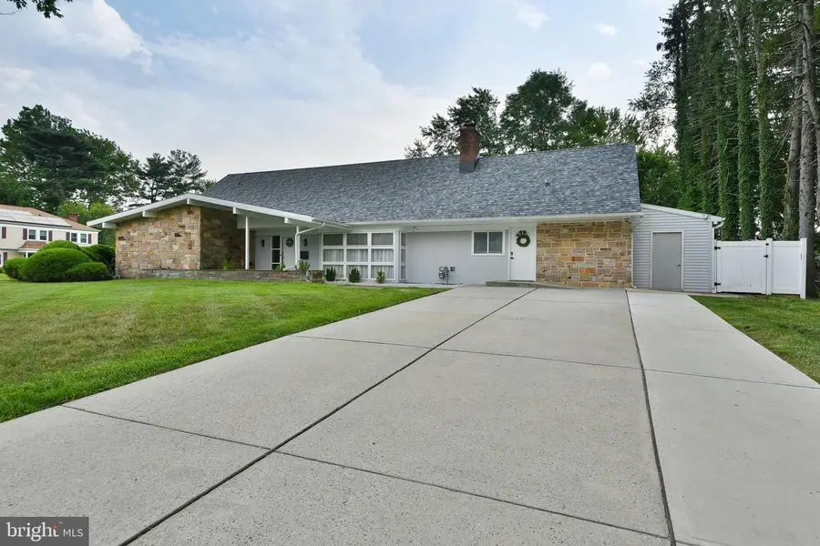 8 Windover Ln, Willingboro, NJ 08046 - #3