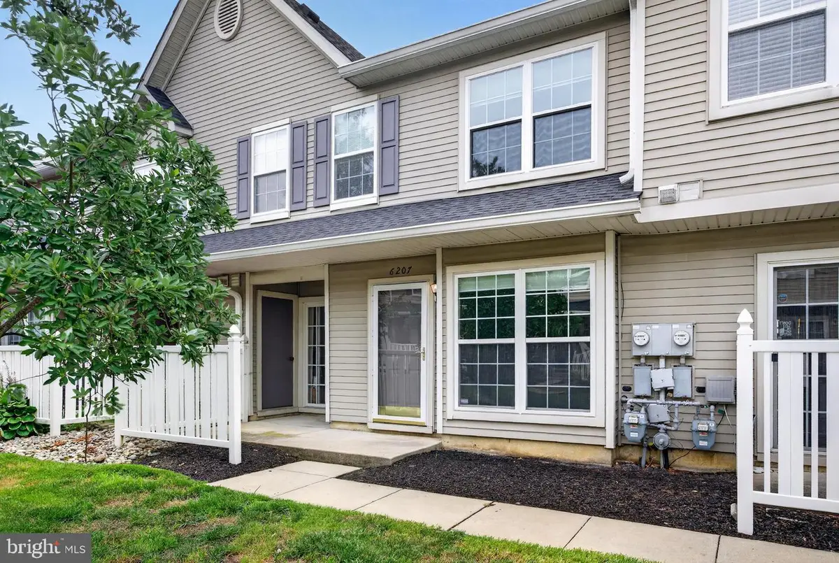 6207 Coventry Way, Mount Laurel, NJ 08054 - #1