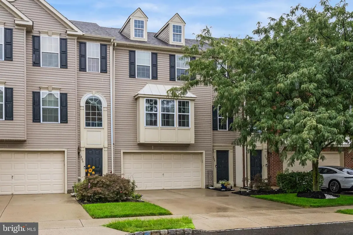 204 Nathan Dr, Cinnaminson, NJ 08077 - #1