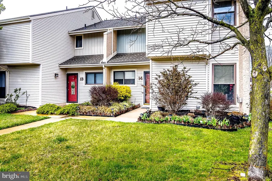 14 Tulip Ct, Mount Laurel, NJ 08054 - #3