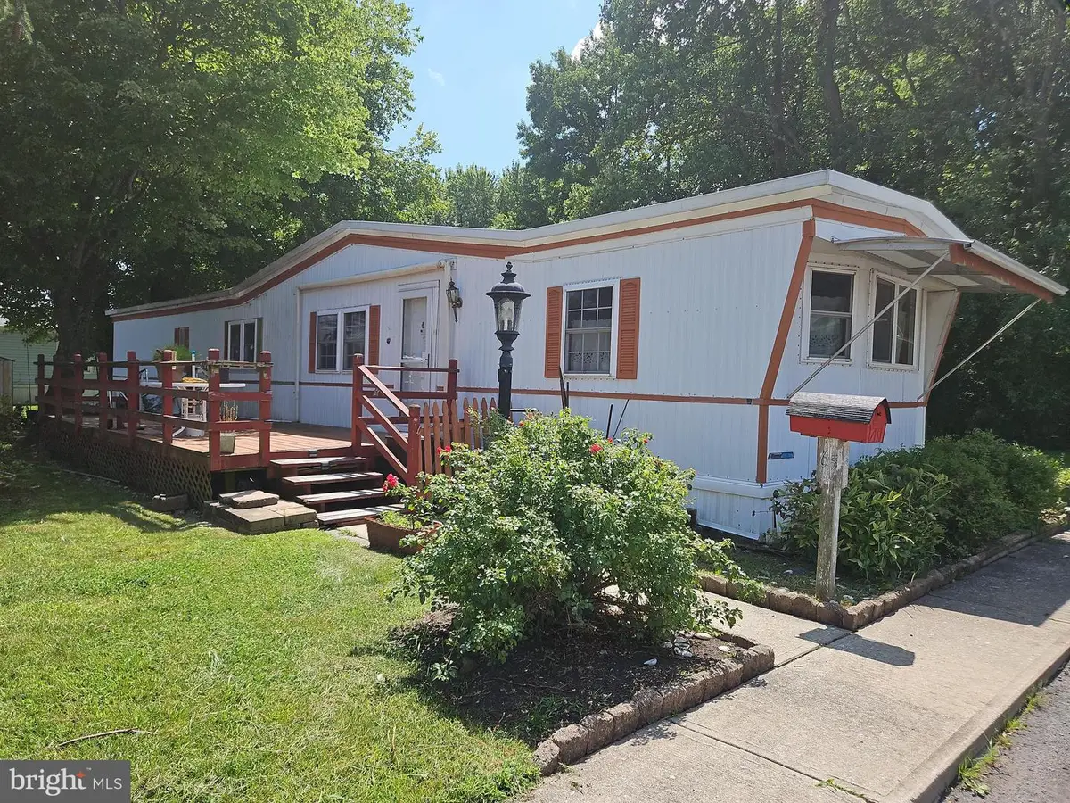 65 James Ave, Southampton, NJ 08088 - #1