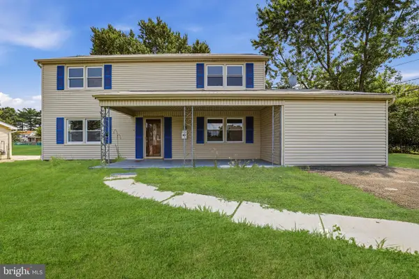 8 Heath Ln, WILLINGBORO, NJ 08046