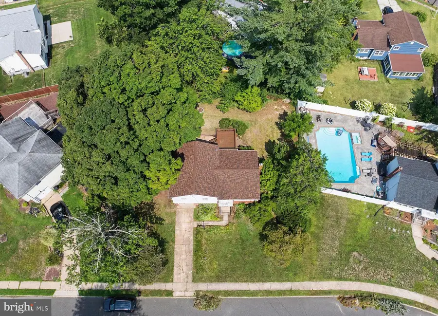 211 Front St, Mount Holly, NJ 08060 - #3