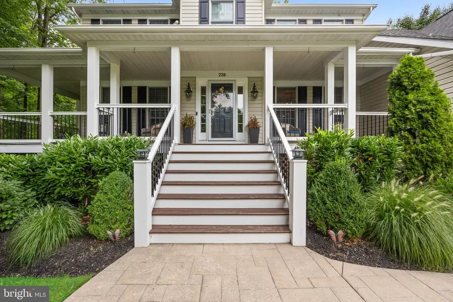 228 Quakerbridge Ct, Moorestown, NJ 08057 - #2