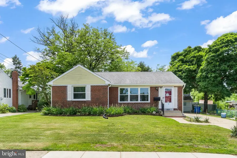102 Washington Ave, Beverly, NJ 08010 - #2