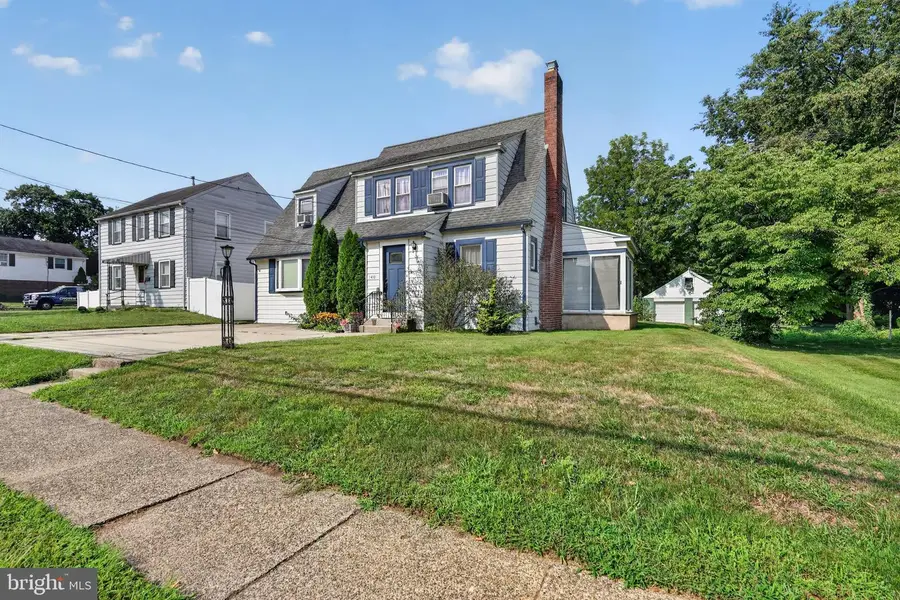 1410 High St, Burlington, NJ 08016 - #3