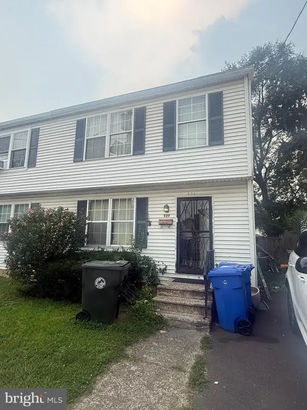 424 Saint Mary St, BURLINGTON, NJ 08016