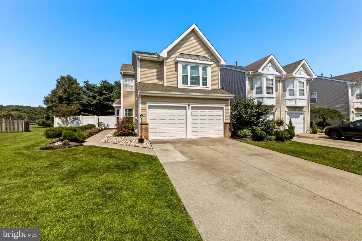 11 Elkington Dr, Mount Laurel, NJ 08054 - #1