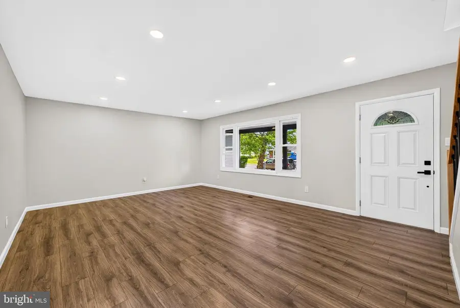 37 Elsin Ln, Willingboro, NJ 08046 - #3