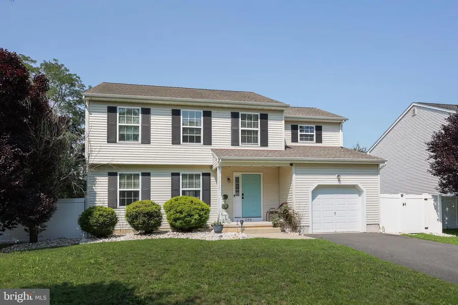 206 Harrison Ave, Mount Holly, NJ 08060 - #2