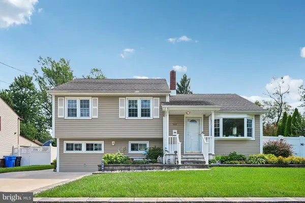 960 Woodlane Rd, MOUNT HOLLY, NJ 08060