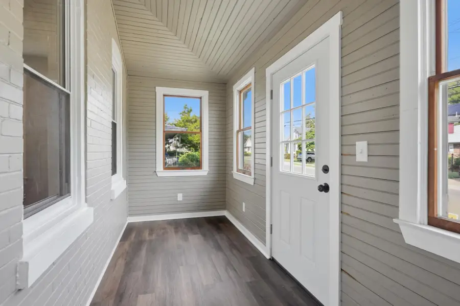 102 Fountain Ave, Burlington, NJ 08016 - #3