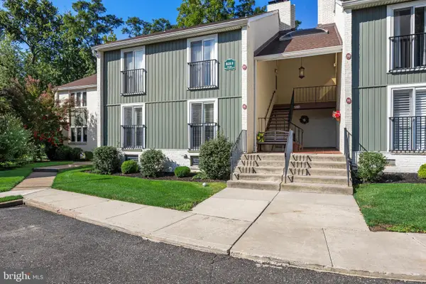 14 E Close, MOORESTOWN, NJ 08057