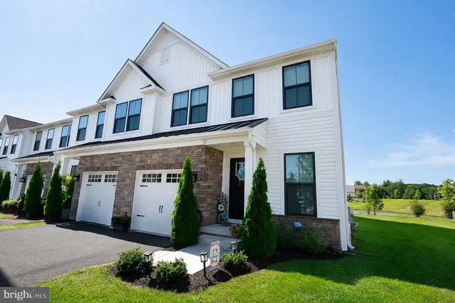 14 Cinnamon Ln, Mount Laurel, NJ 08054 - #2