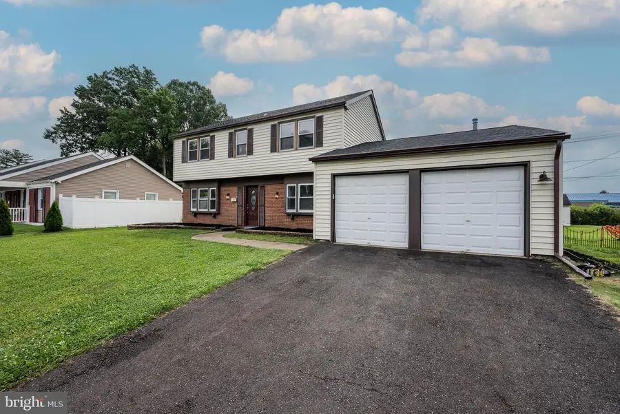 82 Gabriel Ln, Willingboro, NJ 08046 - #3