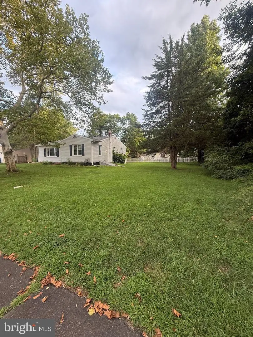 46 4th St, Marlton, NJ 08053 - #3