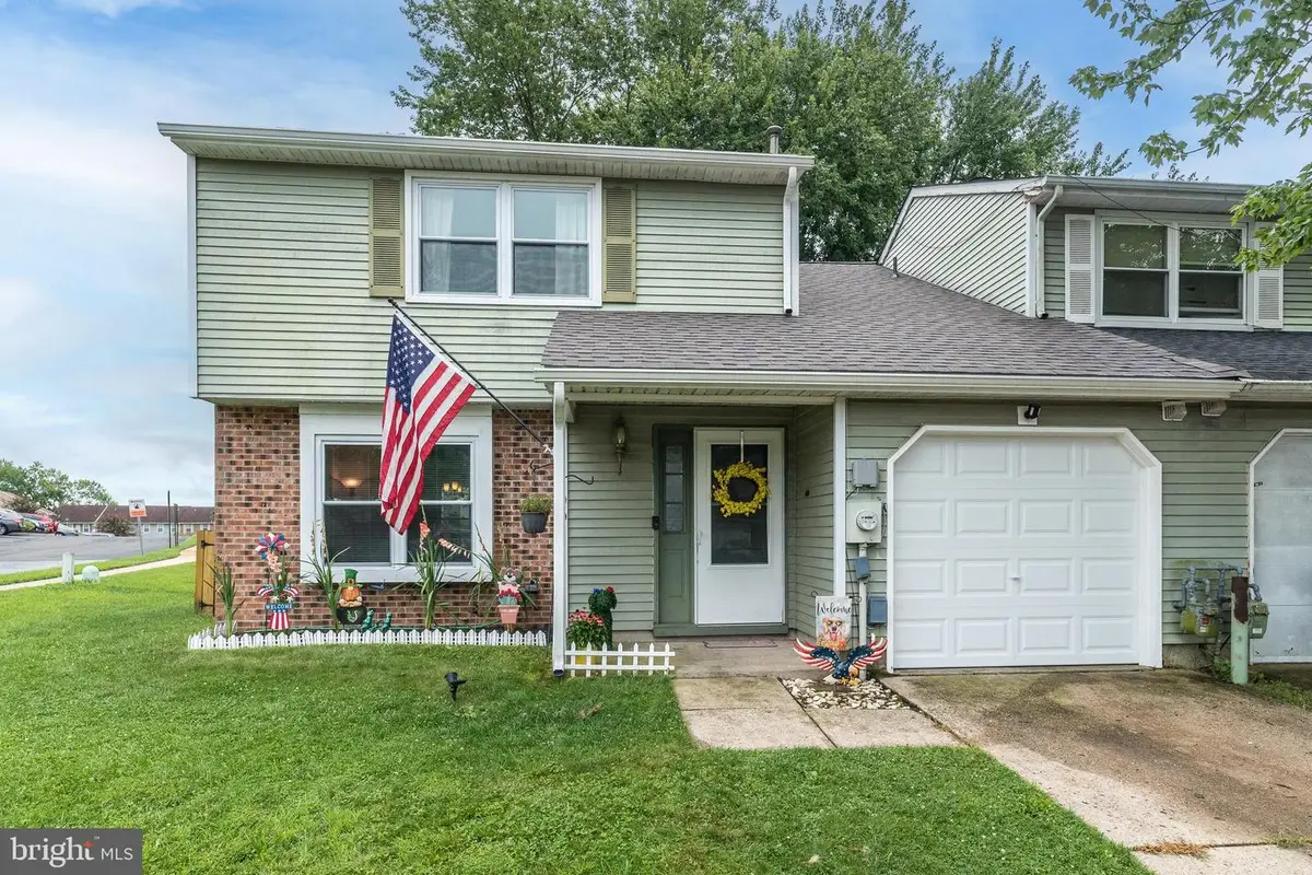 117 Calderwood Ln, Mount Laurel, NJ 08054 - #1