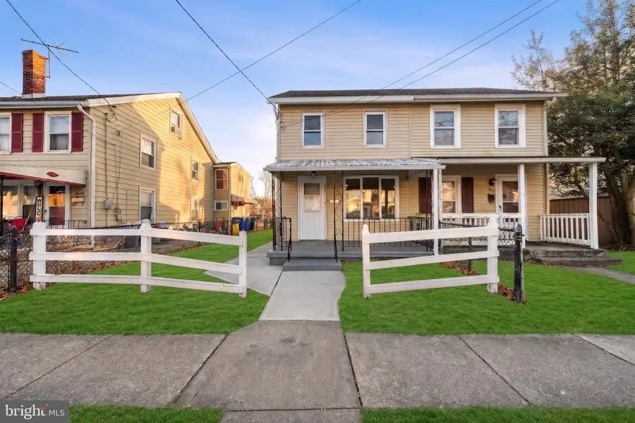 810 W 2nd St, Florence, NJ 08518 - #2