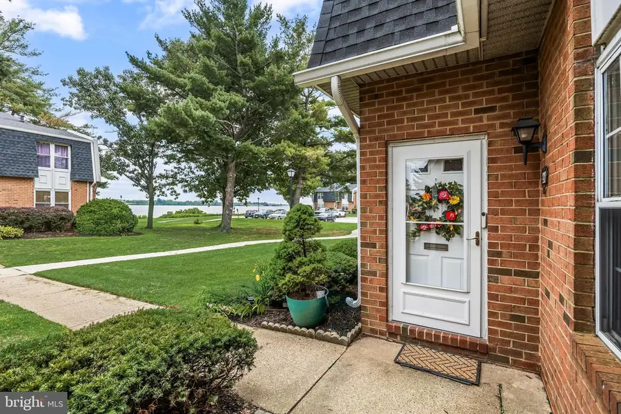 2068 Harbour Dr, Palmyra, NJ 08065 - #2