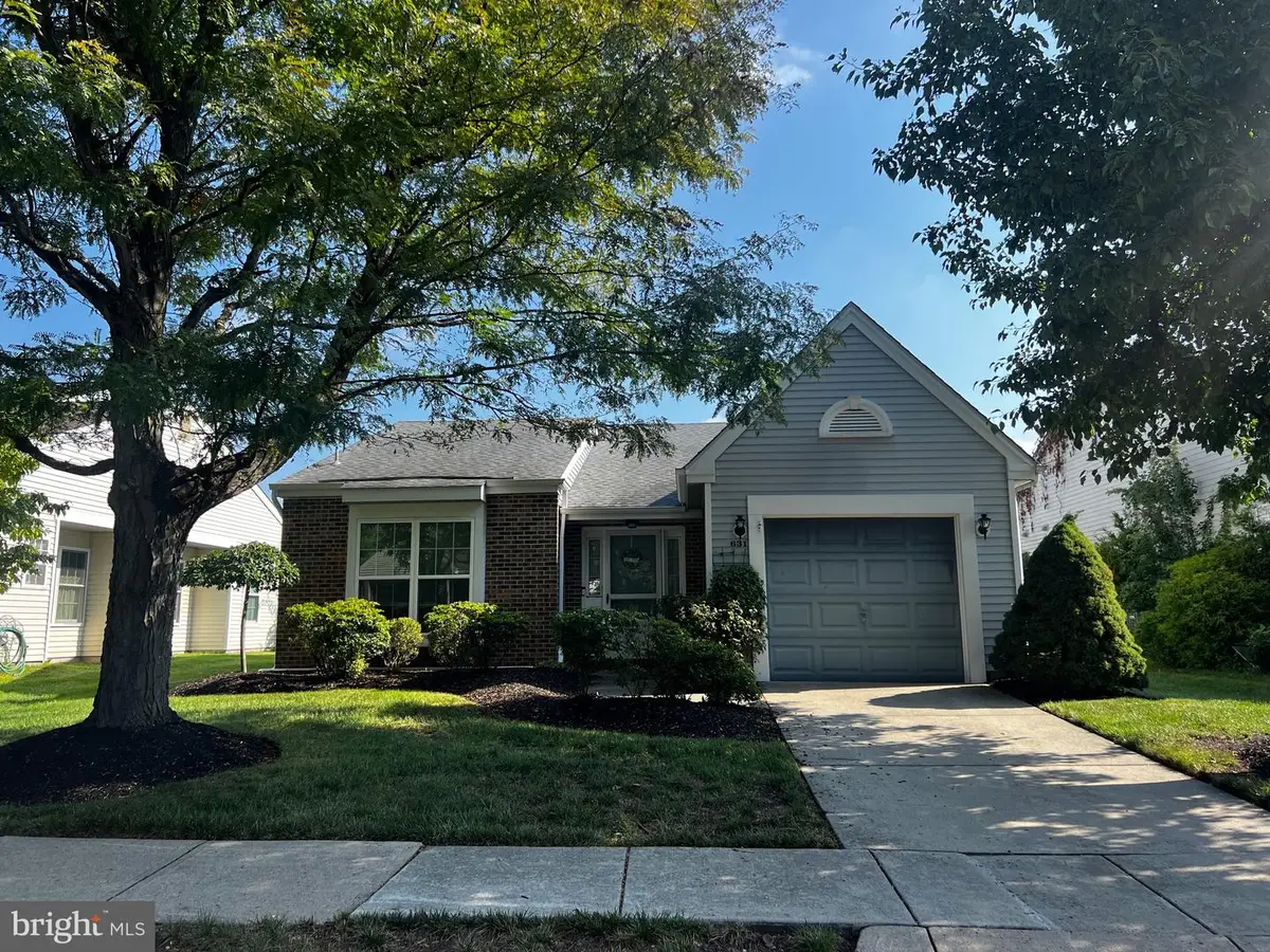 631 Cascade Dr S, Mount Laurel, NJ 08054 - #1