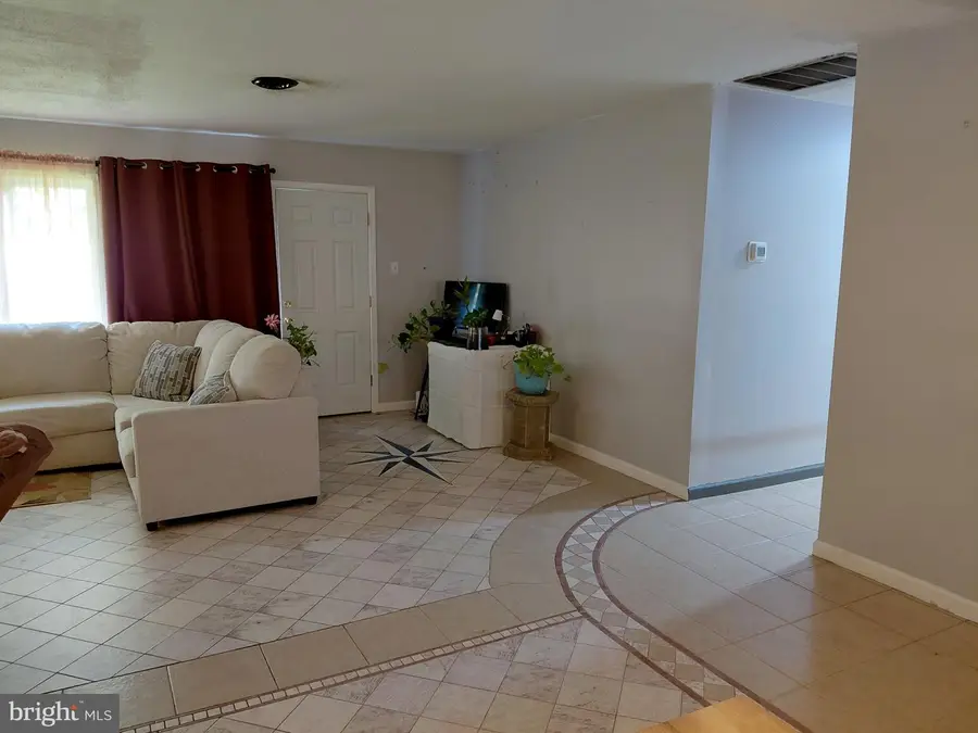 6 Brierdale Ln, Willingboro, NJ 08046 - #2