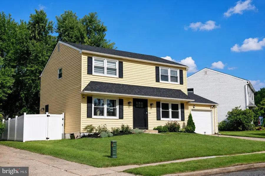 23 Wellington Pl, Burlington, NJ 08016 - #2