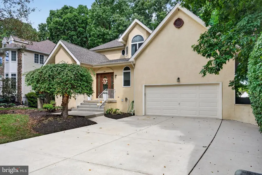 29 Lexington Ct, Mount Laurel, NJ 08054 - #2