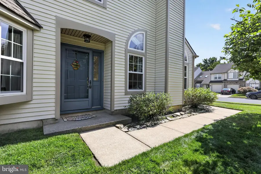 14 Sandhurst Dr, Mount Laurel, NJ 08054 - #2