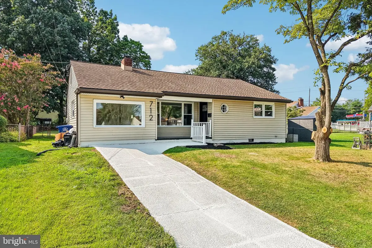712 E Woodlawn Ave, Maple Shade, NJ 08052 - #1