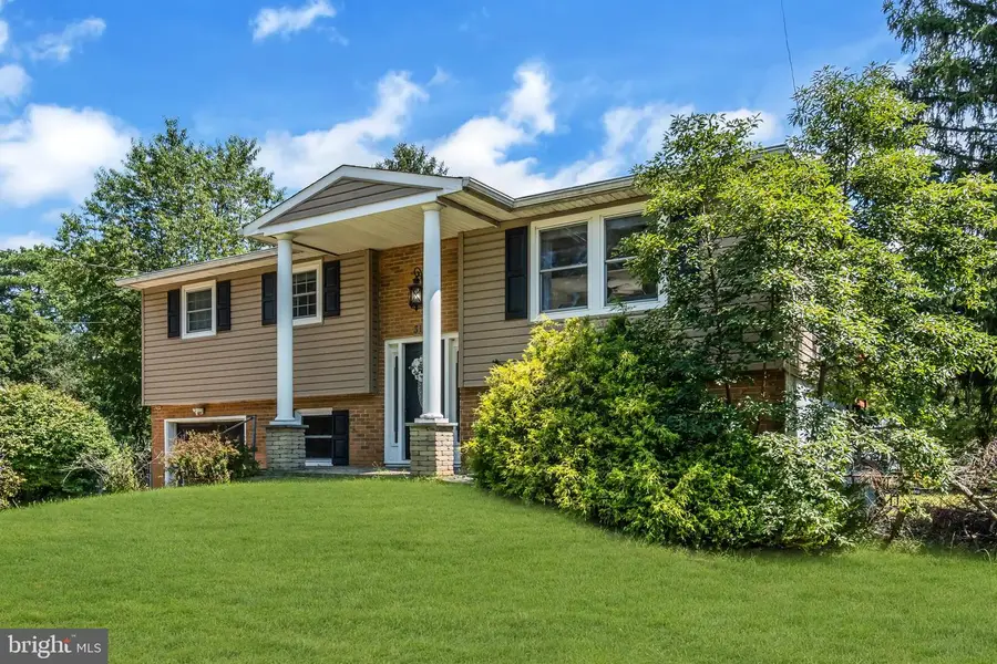 319 Seminole Trl, Browns Mills, NJ 08015 - #2