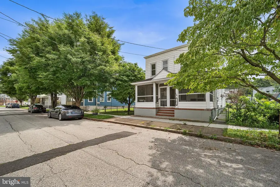 1012 W 4th St W, Florence, NJ 08518 - #3