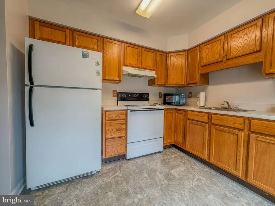 142 Tartan Ln, Hainesport, NJ 08036 - #2