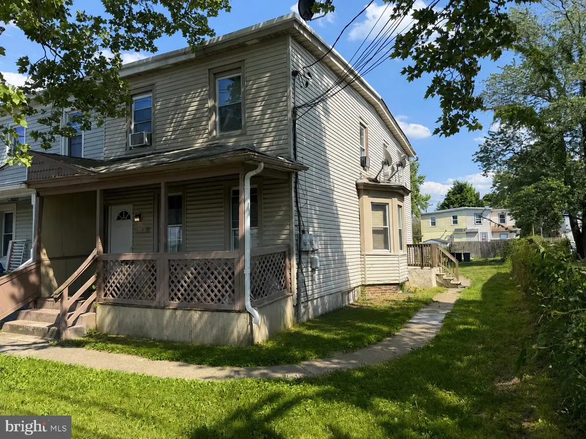 1002 W Front St, Florence, NJ 08518 - #1