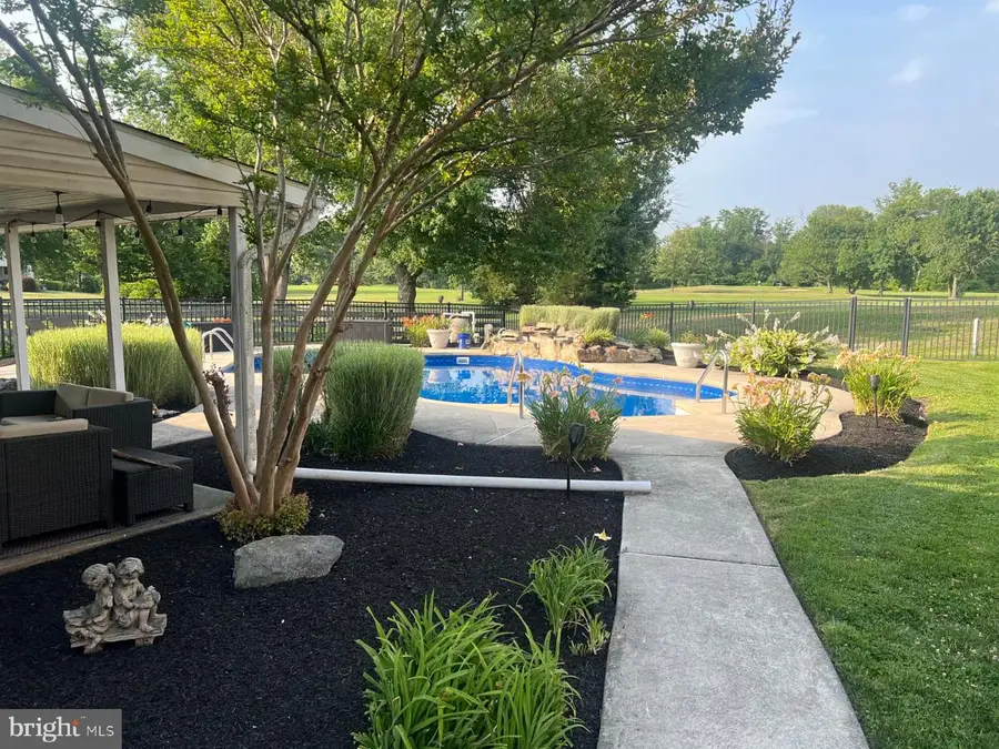 168 E St Andrews Dr, Mount Laurel, NJ 08054 - #2
