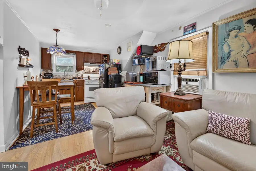 29 N Clinton Ave, Maple Shade, NJ 08052 - #3